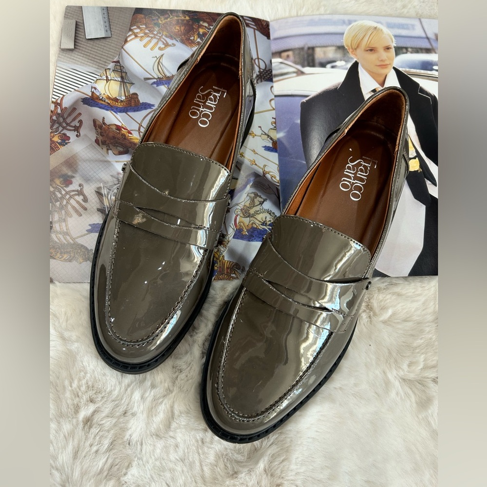 COPY - New 🔥Franco Sarto
Cassandra Loafer